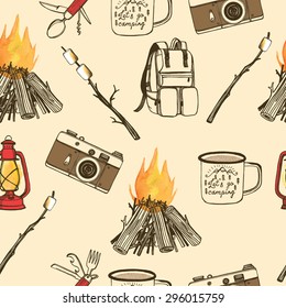 Hand drawn camping seamless pattern with watercolor elements. Camp bonfire, vintage lantern, photo camera, enamel mug, roasted marshmallow