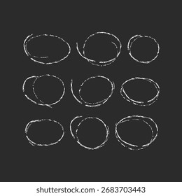 Selección de tiza dibujada a mano círculos de tiza y óvalos, Ilustración vectorial