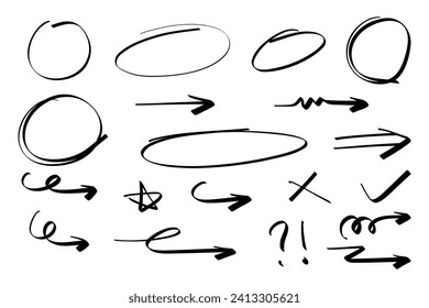 Hand drawn circle and arrow line for highlighting text. Rounds Bubbles Set doodle sketch symbols on a white background. vector illustration graphic design elements