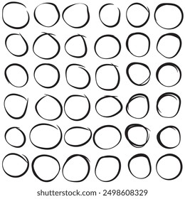 Conjunto de esbozo de línea circular dibujado a mano. Vector circular garabato doodle círculos redondos para mensaje nota marca elemento de diseño. Burbuja de graffiti a lápiz o pluma. Ilustración vectorial.