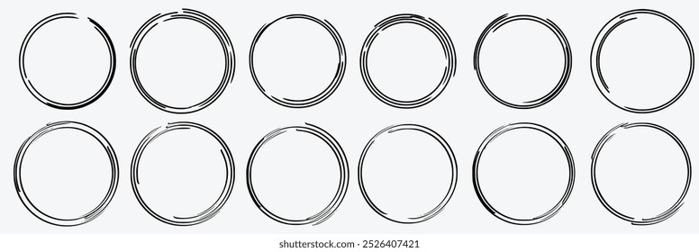 Conjunto de esbozo de línea circular dibujado a mano. Vector circular garabato doodle círculos redondos para mensaje nota marca elemento de diseño. Lápiz o pluma graffiti burbuja o bola ilustración de borrador