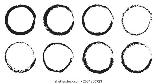 Esboço de linha circular desenhado à mão isolado no fundo branco. Círculos redondos de rabisco circular vetorial para mensagem e para marca de nota eps10