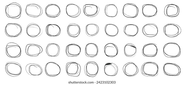 Dibujo de círculo dibujado a mano conjunto de doodle. Vector de línea de lápiz. Conjunto de esbozo de la línea circular dibujada a mano. círculos circulares de garabatos vectoriales redondeados para el elemento de diseño de marca de mensaje. Graffiti a lápiz 3 9 0