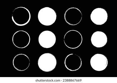 Hand drawn circles. Rounds line circles