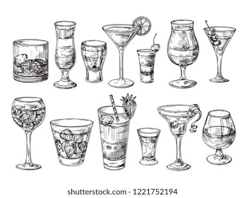 Hand drawn cocktail. Alcoholic drinks in glasses. Sketch juice, margarita martini. Cocktail with rum, gin whiskey vector set