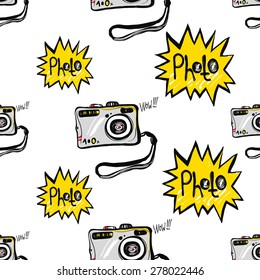 Hand drawn comics sketched flash and camera. Set of modern photo items seamless pattern. Colored pop art sketch on white background
