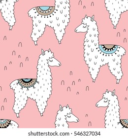 Hand Drawn Doodle Alpaca Seamless Pattern 