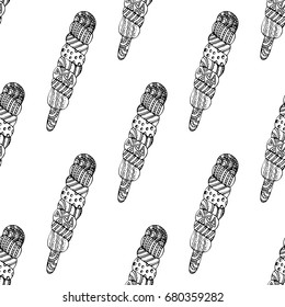 Hand drawn doodle ice cream seamless pattern. Vector illustration.