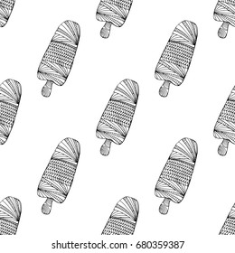 Hand drawn doodle ice cream seamless pattern. Vector illustration.