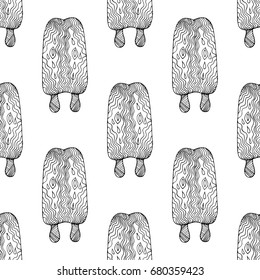 Hand drawn doodle ice cream seamless pattern. Vector illustration.