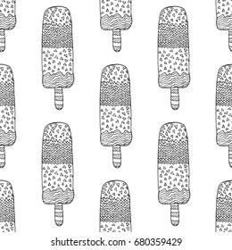 Hand drawn doodle ice cream seamless pattern. Vector illustration.