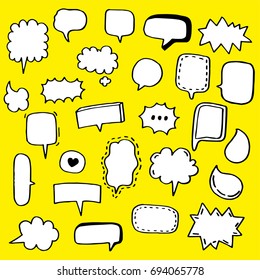 Hand drawn doodle set of Speech bubble.