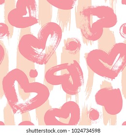 Hand drawn dry brush seamless background. Vector pattern with hearts.