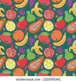 Patrón de color sin fisuras de frutos dibujados a mano sobre fondo verde, iconos de doodles vectoriales brillantes de diversas frutas, ilustraciones de manzana, naranja, banana, patrón de color sobre fondo verde
