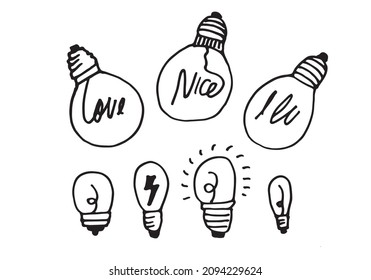 Iconos de bombillas dibujadas a mano con el concepto de idea. Estilo Doodle. Ilustración vectorial.