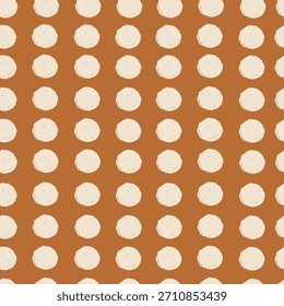 Handgezeichnete helle Punkte auf braunem Hintergrund, nahtloses Muster. Vektorgrafik mit Polka-Punkten.