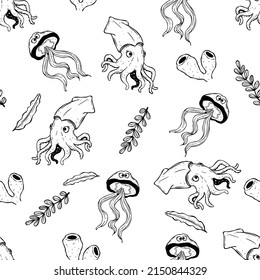 Hand drawn marine animals seamless pattern. Underwater elements in cute style