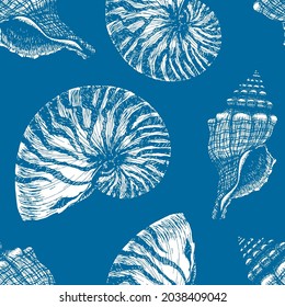 Hand drawn Marine outline seamless pattern. Atlantic Blue Seashell and Nautilus Shell. Underwater animal ink engraving. Sea life vector background for fashion print, textile, wrapping paper