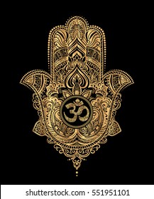 Hand drawn Ornate amulet Hamsa Hand of Fatima. Ethnic amulet common in Indian, Arabic and Jewish cultures.