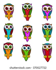 Hand drawn owls set. Collection of birds in cartoon style. Comic design elements, isolated on white background.