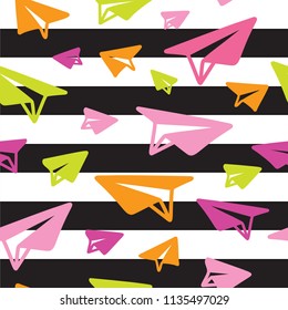 Hand Drawn Paper Planes on Black and White Striped Background, Seamless Pattern