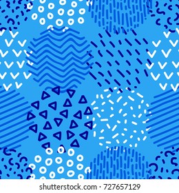 Hand drawn patterned circles geometric seamless pattern in blue and white, vector