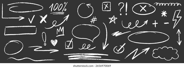 Subrayado del texto del lápiz dibujado a mano, óvalo, flechas con tiza, marcas de verificación. Doodle carboncillo stroke enfatiza, flecha, resaltado, Elementos de la burbuja del discurso. Marcador, trazo de pincel de pluma. Ilustración vectorial