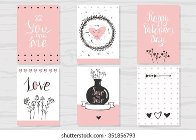 Colección romántica de tarjetas en San Valentín. Las letras - Feliz Día de San Valentín, amor, tú y yo, ahorramos la fecha. Estilo rústico. Aislado. Vector