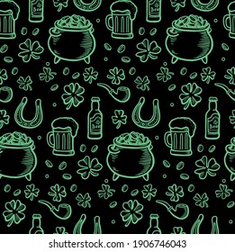 patricks de santo dibujado a mano con un patrón sin fisuras con elementos de línea verde sobre el fondo negro. Patrón irlandés con trébol, oro, pipa de fumar, sombrero de bolos con oro y herradura. Ilustración de la línea del vector.