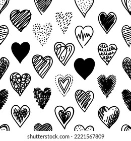 Handgezeichnete Skizzenherzen nahtlos Muster. Abstrakter, schwarzer Hintergrund. Zeitgenössische handgezeichnete doodle Herzen formen die Kulisse. Spots, Tropfen, Kurven, Linien.