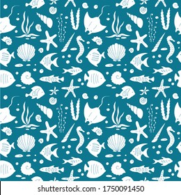 Hand drawn sea life seamless pattern. Vector illustration.