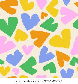 Patrón sin fisuras dibujado a mano con corazones. Fondo festivo con amor, pasión y símbolos románticos. Ilustración vectorial para la impresión textil del día de San Valentín, papel envolvente.