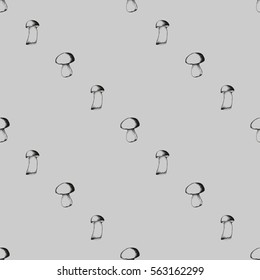 Hand drawn seamless pattern with mushrooms.