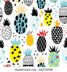 desenhado à mão padrão sem costura com pinapples