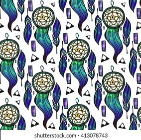 Hand drawn  seamless vector dreamcatcher with peacock feathers pattern.Catch dreams pattern with triangles  on white background.