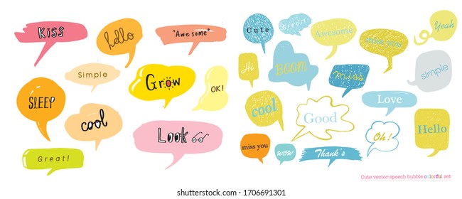 Handgezeichnet gezeichnete Gruppe von farbenfrohen Sprachblasen mit Dialogwörtern, Vektorillustration Blasen Sprache doodle Set Set Set Satz von