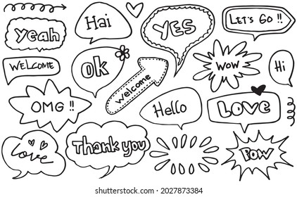 Conjunto de tiras de mano de bonitas burbujas de voz con texto en estilo doodle. ilustración vectorial