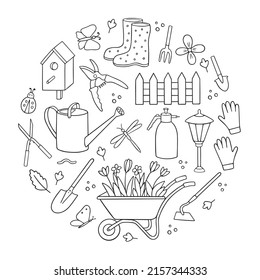 Handgezeichnete Gartendoodle. Gartenwerkzeuge, Landwirtschaft, Ausrüstung im Skizzenstil. Rollkarren mit Blumen, Tränkanlage, Schaufel, Seeschilder.
 Vektorgrafik einzeln auf weißem Hintergrund.