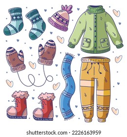 Conjunto de artículos esenciales para invierno dibujados a mano doodle a todo color