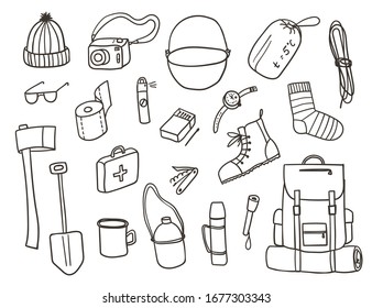 Conjunto de boceto dibujado a mano de los símbolos y herramientas de los equipos de camping. Elementos de contorno de garabatos, iconos de ilustración vectorial. 