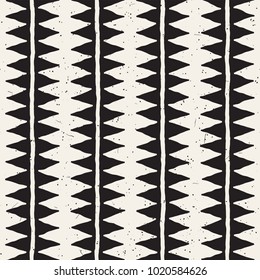 Hand drawn style abstract seamless pattern in black and white. Retro grunge freehand jagged lines texture.
