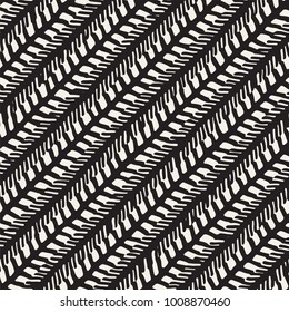 Hand drawn style seamless pattern. Abstract geometric tiling background in black and white. Vector stylish doodle line lattice