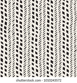Hand drawn style seamless pattern. Abstract geometric tiling background in black and white. Vector stylish doodle line lattice