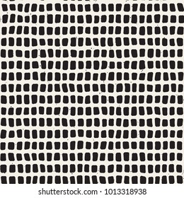 Hand drawn style seamless pattern. Abstract geometric tiling background in black and white. Vector stylish doodle line lattice