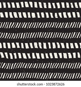Hand drawn style seamless pattern. Abstract geometric tiling background in black and white. Vector stylish doodle line lattice
