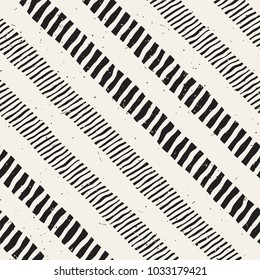 Hand drawn style seamless pattern. Abstract geometric tiling background in black and white. Vector doodle line lattice