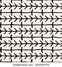Hand drawn style seamless pattern. Abstract geometric tiling background in black and white. Vector doodle line lattice