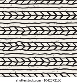 Hand drawn style seamless pattern. Abstract geometric tiling background in black and white. Vector stylish doodle line lattice