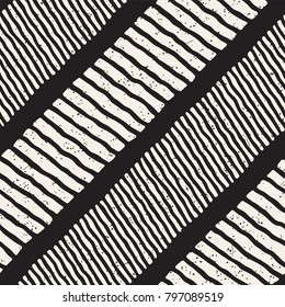 Hand drawn style seamless pattern. Abstract geometric tiling background in black and white. Vector stylish doodle line lattice