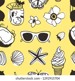 Hand drawn summer seamless pattern with coconut, sunglasses, ice cream, shell and other. Tropical vector background. Artistic doddle drawing. Creative ink art work. Fashion illustration objects